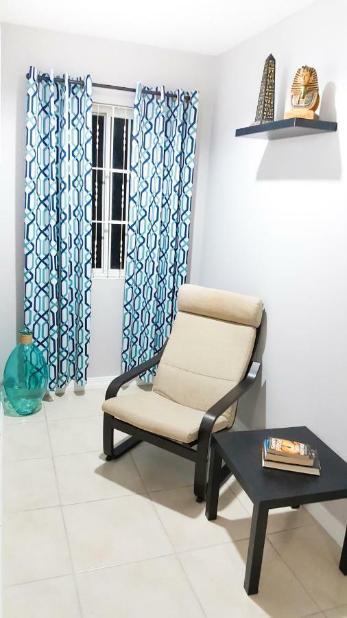 Donhead New Kingston Apt 3 מראה חיצוני תמונה